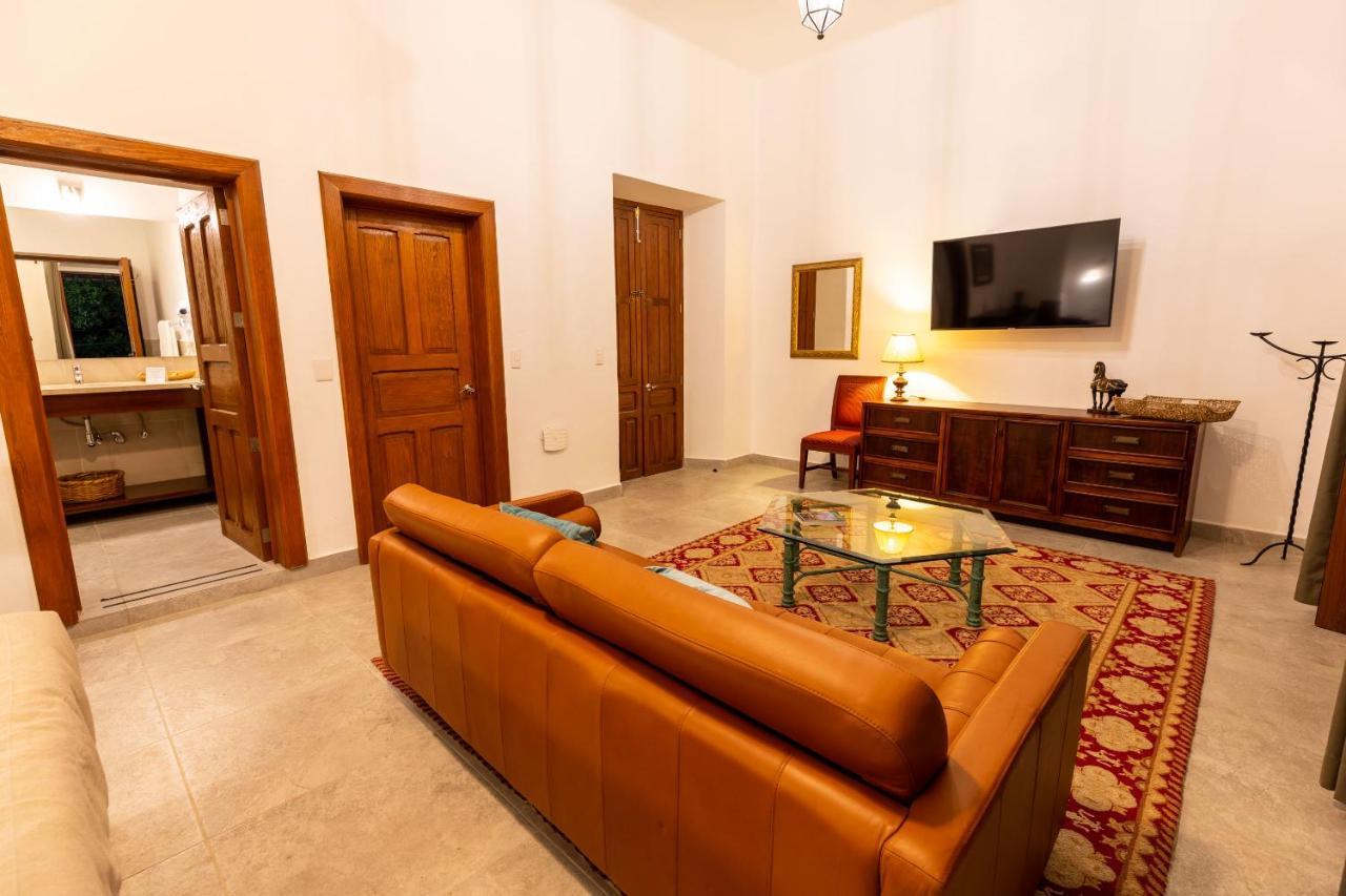 Plaza Chapala Hotel Dış mekan fotoğraf